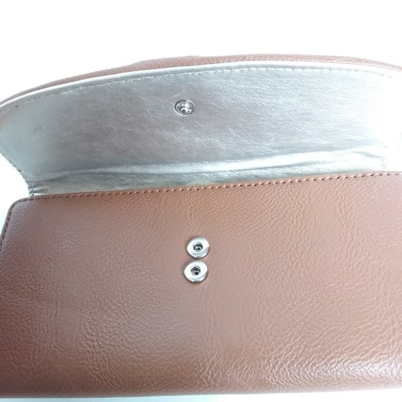 Nine West Brown Cream Tri-Fold Snap Closure Wallet - Picture 5 of 9